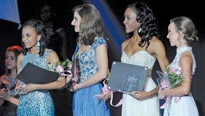 Miss Vicksburg’s Outstanding Teen Taylor Lee, left, was named first runner up. Second runner up was Miss Riverland’s Outstanding Teen Brooke Bullock; third runner up Miss Tupelo’s Outstanding Teen Ahdis Beruk; fourth runner up Miss Leaf River valley’s Lydia Myers. (Ralph Fitzgerald•The Vicksburg Post)