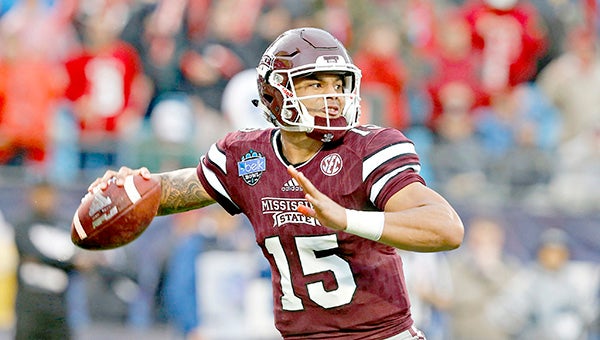 Prescott, Mississippi State top NC State 51-28 in Belk Bowl