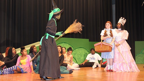 VHS to present musical 'The Wizard of Oz' - The Vicksburg Post