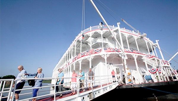 riverboat vicksburg ms