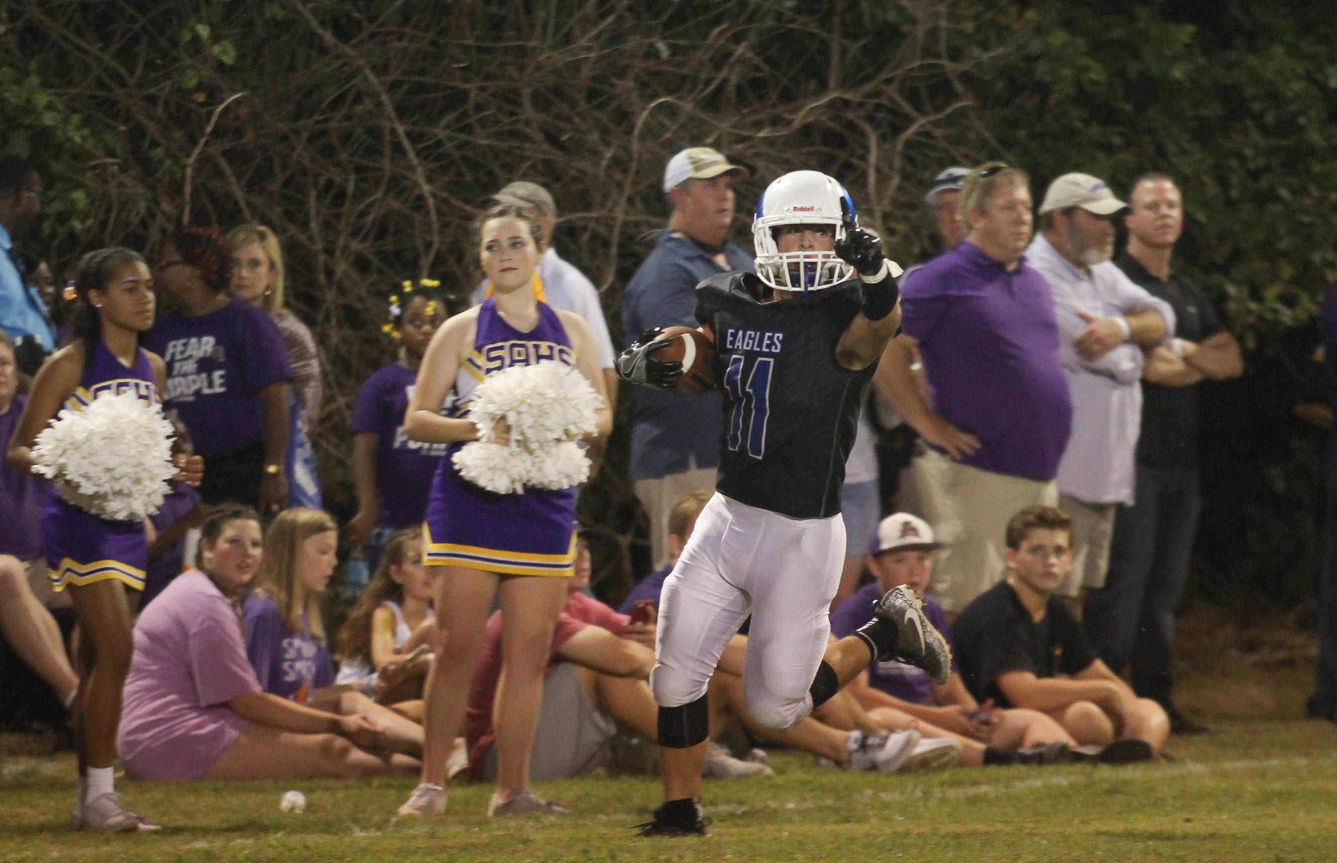 Christian Collegiate uses big plays, speed to beat Porter's Chapel - The  Vicksburg Post