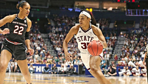 What South Carolina coach Dawn Staley said about Teaira McCowan