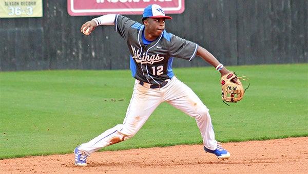 Dmitri Young on Managing in the MLB Draft League 