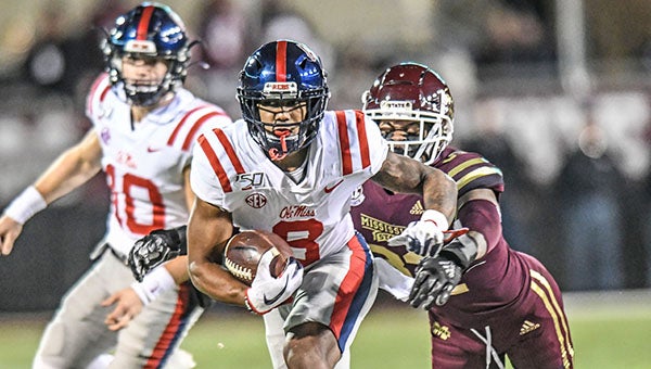 Ole Miss lose Golden Egg after wide receiver's dog-pee celebration