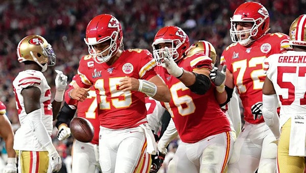 Patrick Mahomes leads Chiefs' rally past 49ers in Super Bowl, 31-20