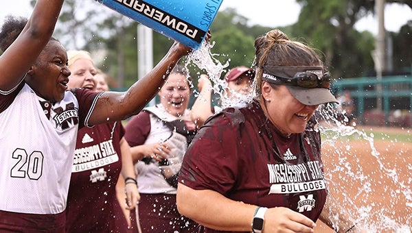 Florida State wins baseball region