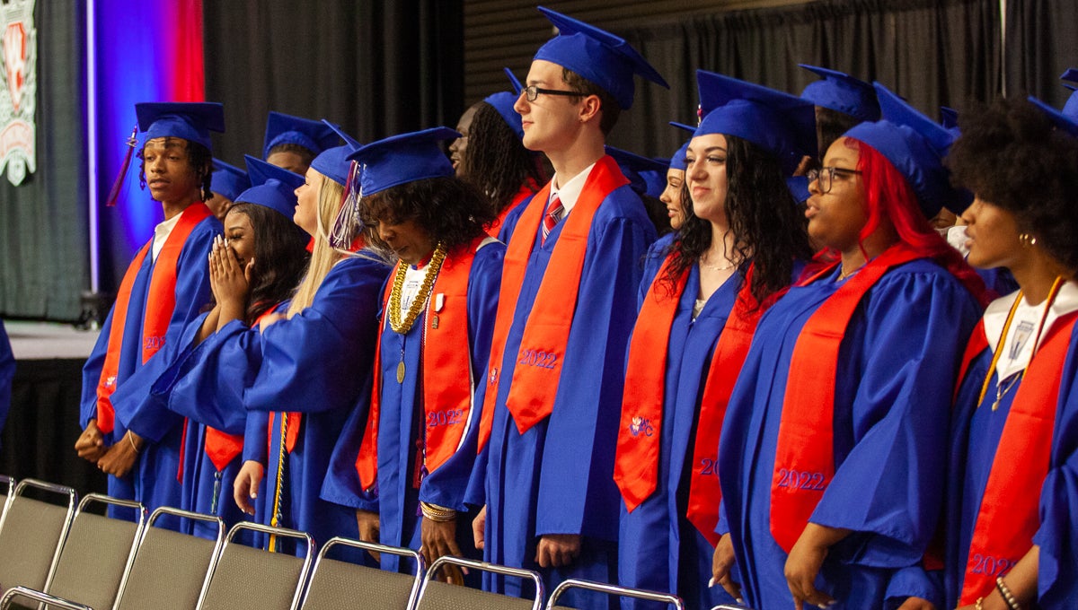 Warren Central High School holds graduation ceremony for class of 2022