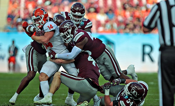 Mississippi State football vs. Illinois: Reliaquest Bowl game photos