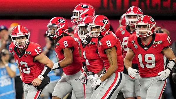 With Bennett back at QB, Dawgs hunt another national title