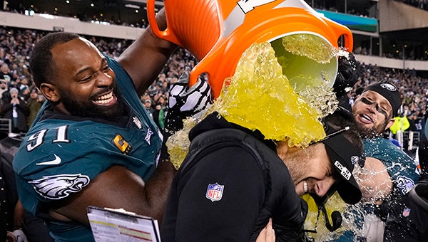 From State To The Super Bowl: Fletcher Cox Aims For World Championship -  Mississippi State