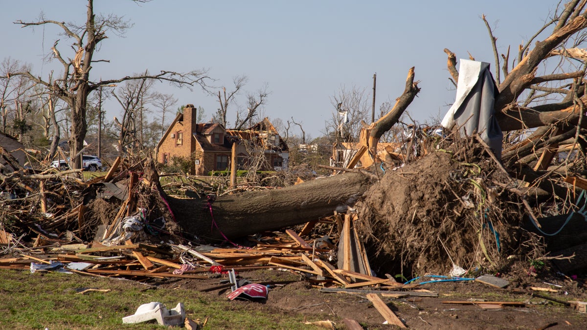 PHOTO GALLERY: Search and recovery, clean up efforts continue in ...