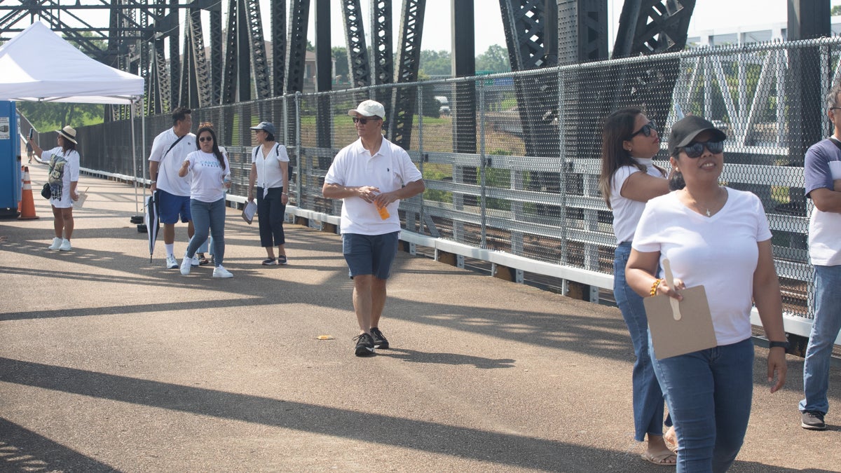 Take A Walk On The River Sip Stroll Opens Old River Bridge To Public The Vicksburg Post